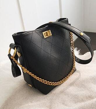 One Shoulder Crossbody Bucket Bag